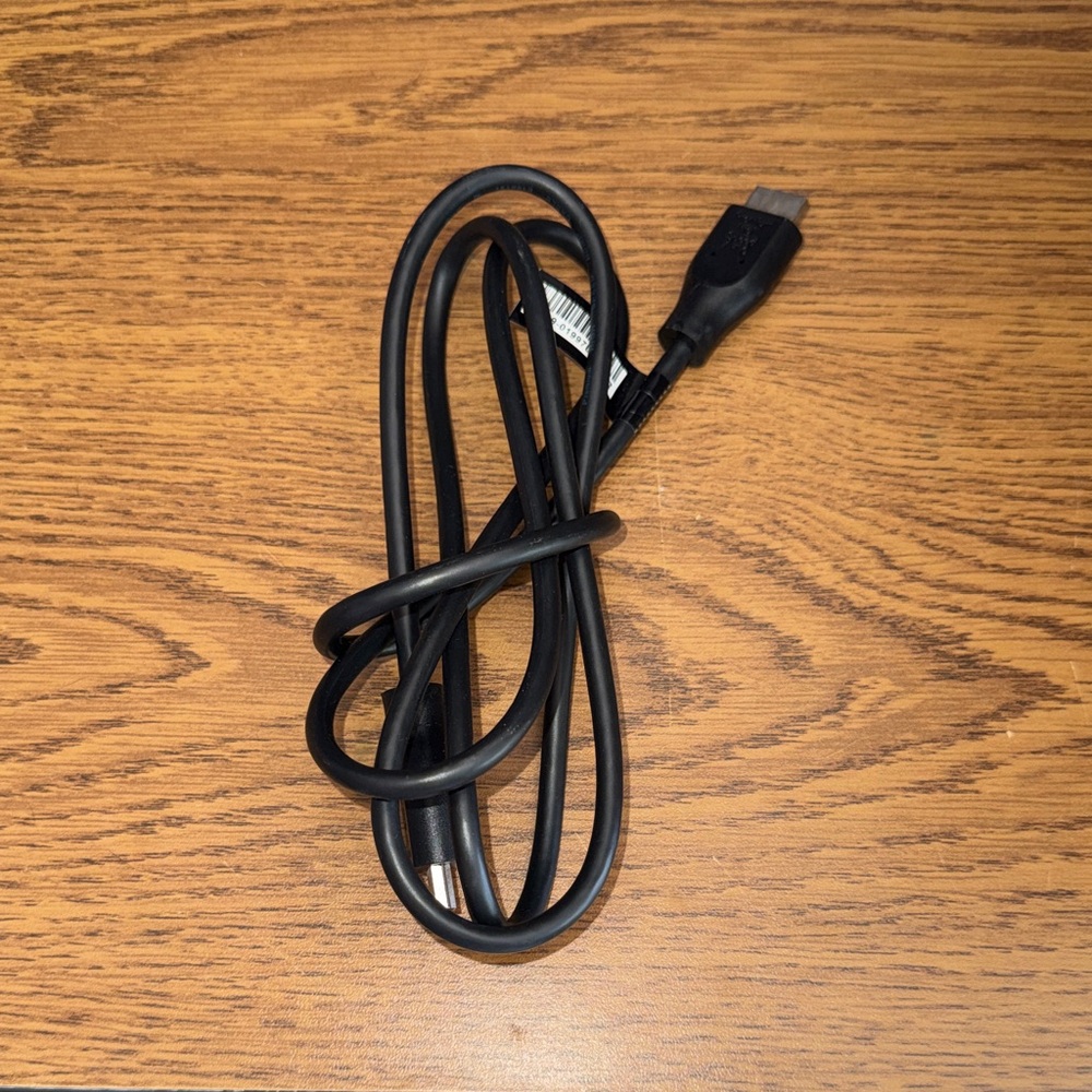 HDMI Cable - Standard A to A - 3 feet